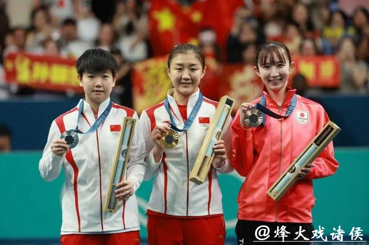 米兰的陈梦比巴黎的陈梦更好看了,无法忘记巴黎奥运会夺冠的陈梦在最后一个球落点时的精彩瞬间,我们欠她的掌声在全运会补上了 米兰的陈梦比巴黎的陈梦更好看了,无法忘记巴黎奥运会夺冠的陈梦在最后一个球落点时的精彩瞬间,我们欠她的掌声在全运会补上了