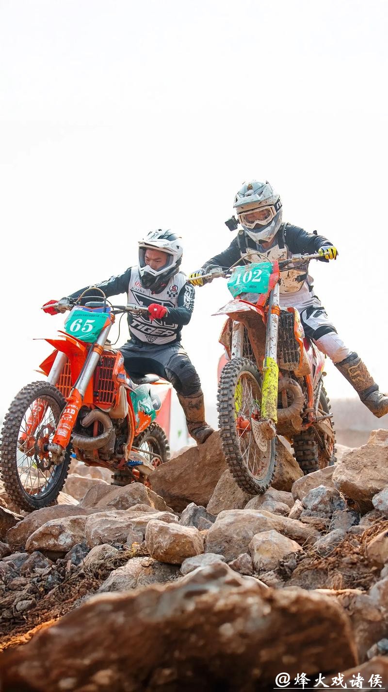 2025战马杯新能源越野摩托车城市障碍赛重庆落幕