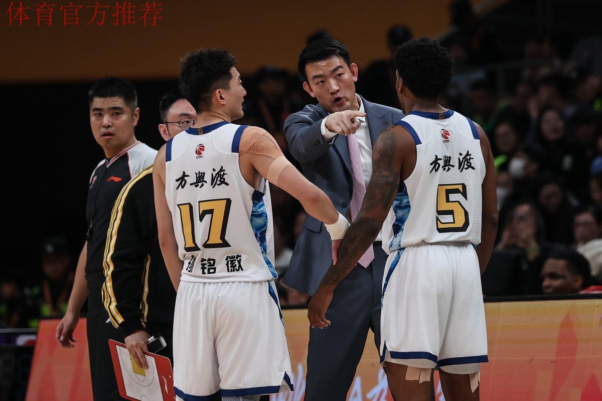 CBA常规赛：辽宁本钢队胜浙江方兴渡